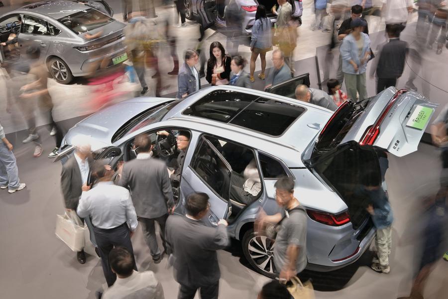 業界人士：智慧化、綠色化輔助新能源汽車產業下半場發展