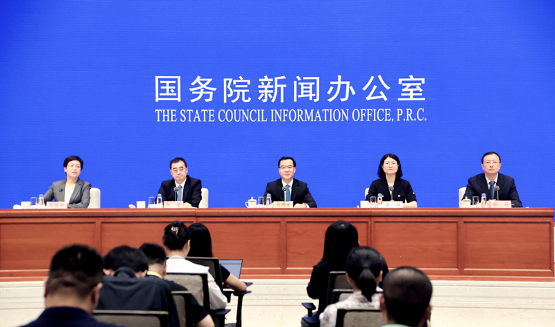 健全基礎制度 建設基礎建設 數據產業發力“基建”