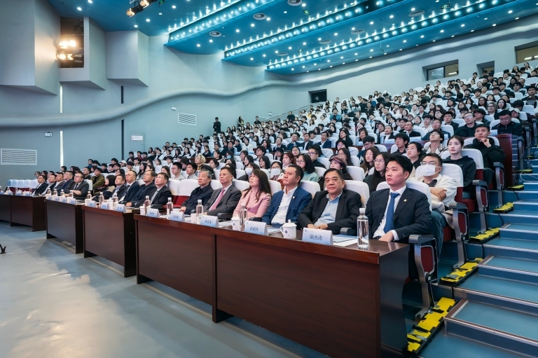 微信图片_20251030084532_431_60(1)(1) 微信图片_20251030084532_431_60(1)(1)