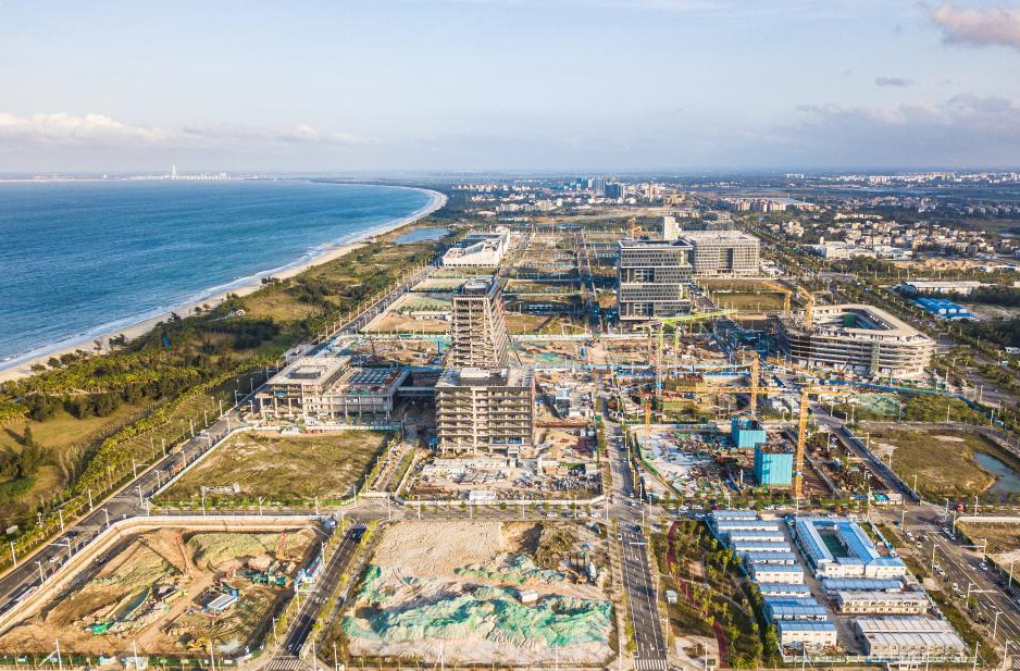 Hainan free trade port development in full swing: governor