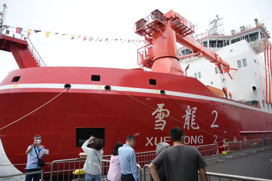 Xuelong 2 brings 