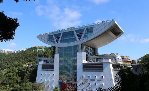 HK expects a holiday tourism boom