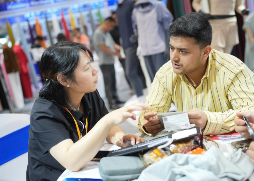 Keqiao Textile Expo (Spring) kicks off in Shaoxing, China's Zhejiang