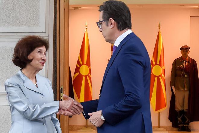 Xi extends congratulations to new president of North Macedonia
