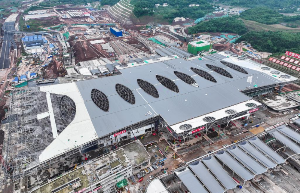 Chongqing East Railway Station in SW China under construction
