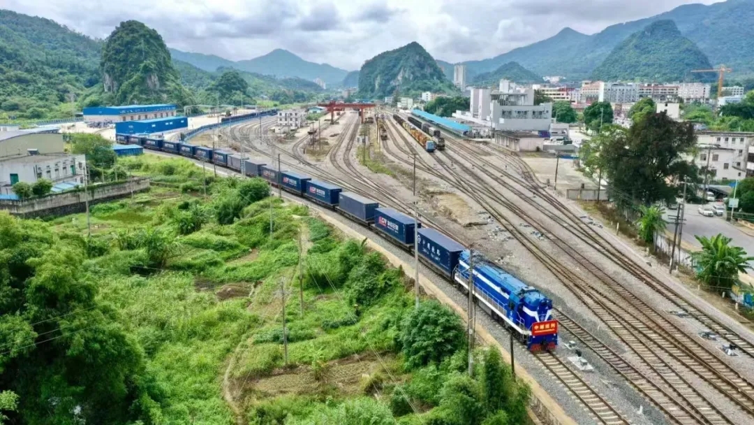 China's Guangxi sees 16-fold increase in goods transport to Vietnam