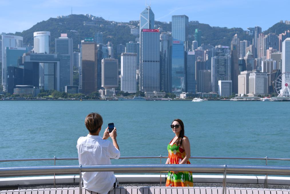 Hong Kong sees increase of mainland tourists over week-long holiday