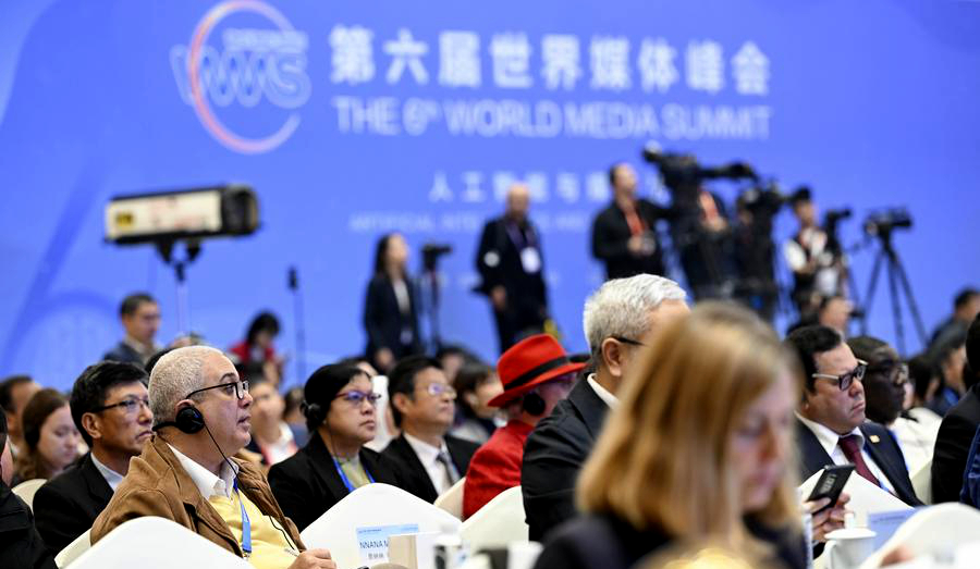 Global media leaders gather in Xinjiang to navigate AI's transformative impact