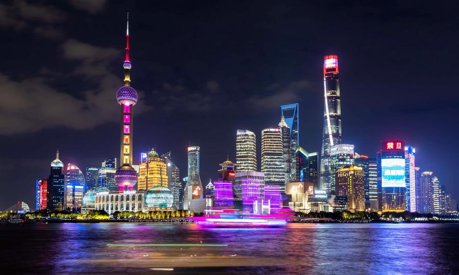 Landmarks lit up to welcome 7th CIIE in Shanghai