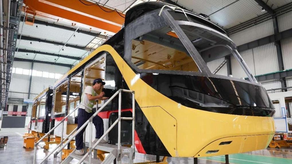 China to advance international industrial, supply chain cooperation